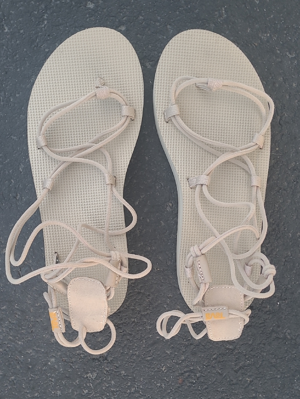NWOT Teva Infinity Midform Gladiator Neutral Beige Lace-Up Sandals